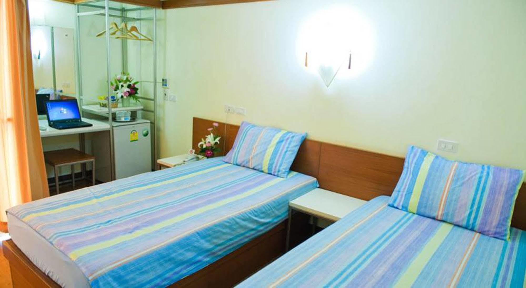 Mad Monkey Hostel Bangkok Zewnętrze zdjęcie