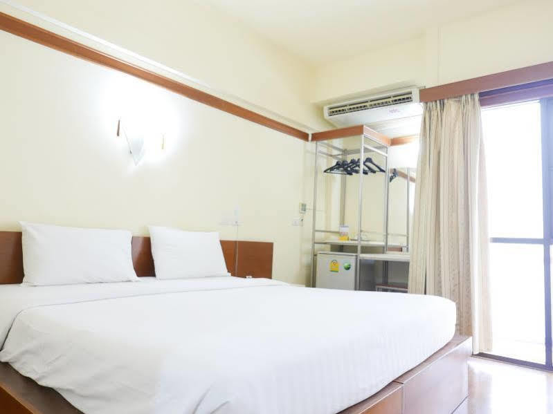 Mad Monkey Hostel Bangkok Zewnętrze zdjęcie